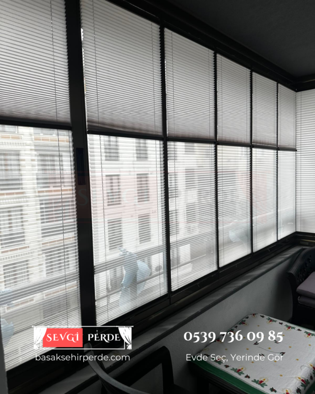 başakşehir balkon plise perde